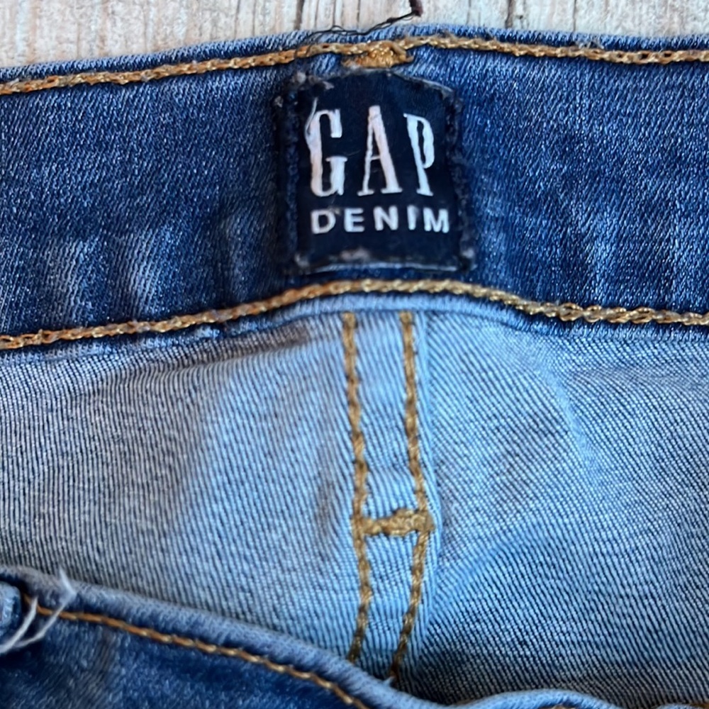 GAP Women’s Jeans‎ True Skinny Size: 28 Regular Color: Blue